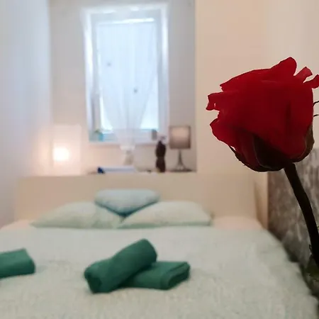 Design And Quiet Second Home. Vas Druhy Domov. Apartment