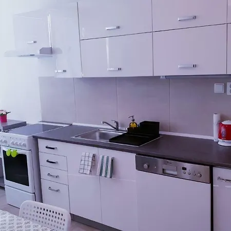Design And Quiet Second Home. Vas Druhy Domov. Apartment *